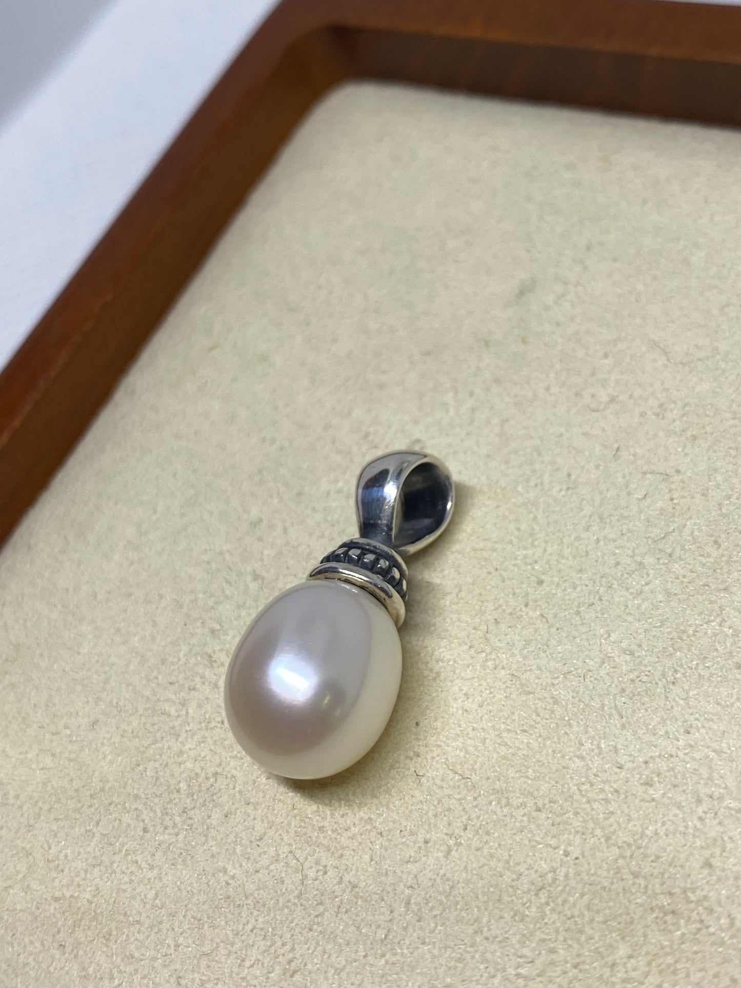 James Avery Retired Drop Pearl Pendant