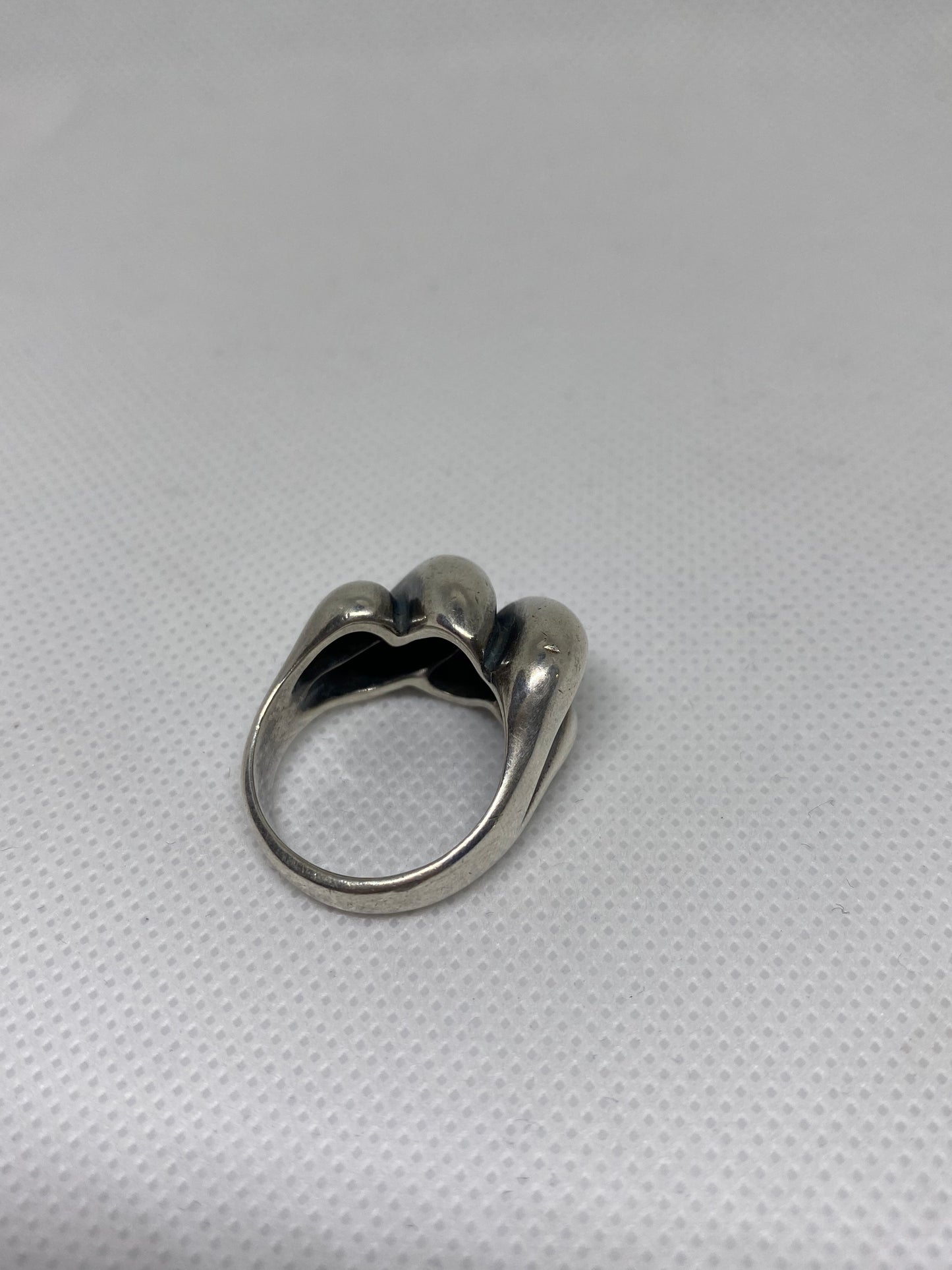 James Avery Retired Sisterhood Ring Size 9