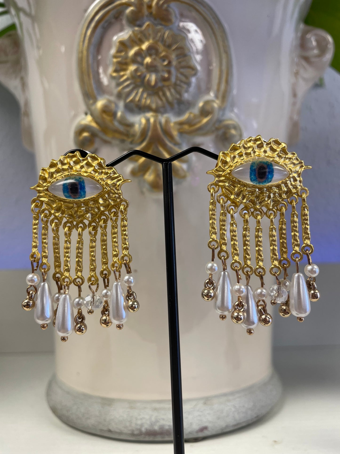 Eye Post Earrings