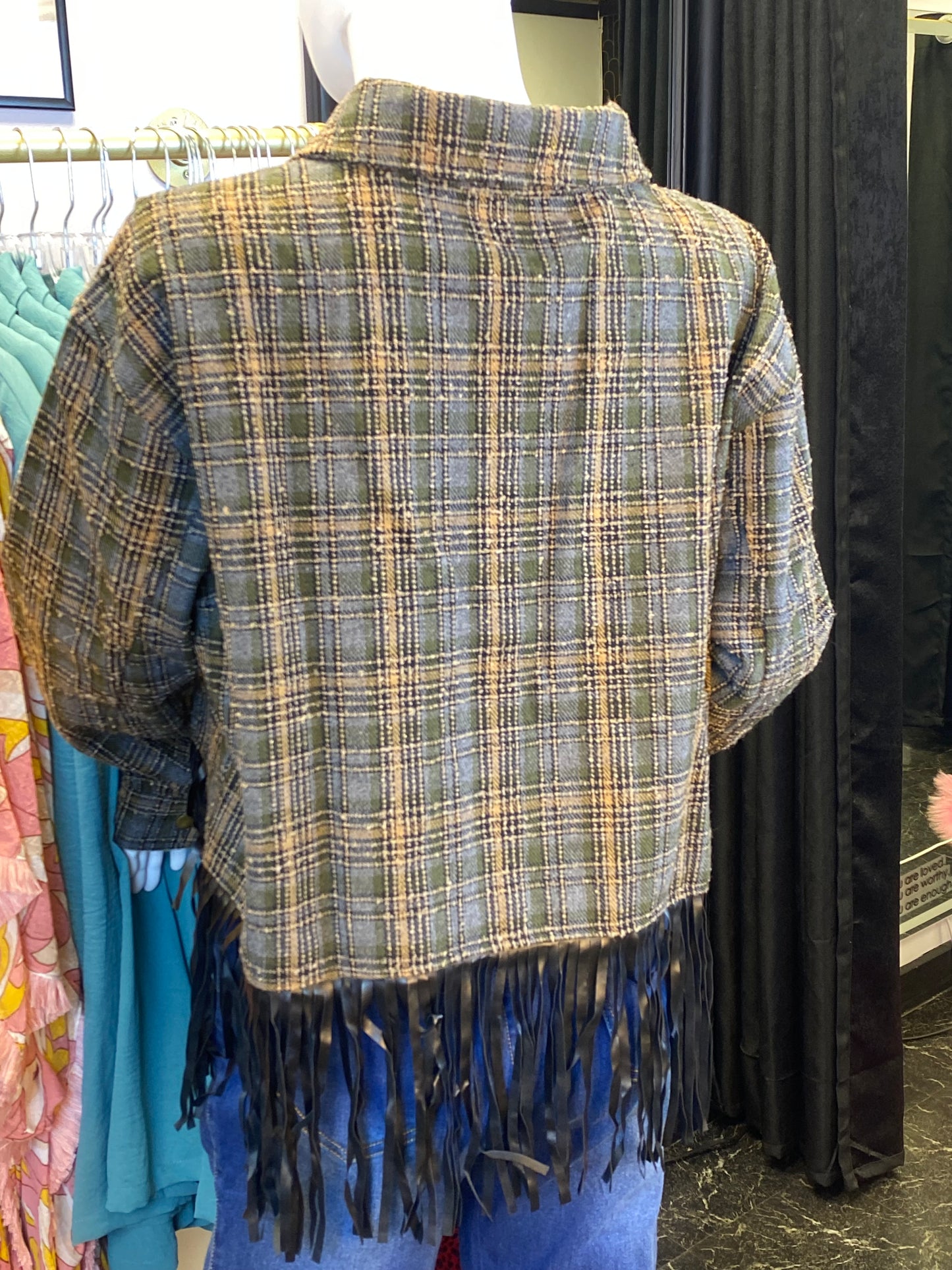 PLAID CROPPED WITH FRINGE JACKET