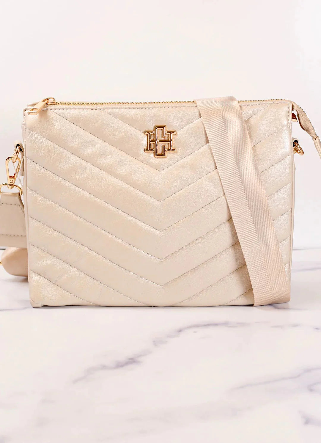 Ariana Metallic Sand Crossbody