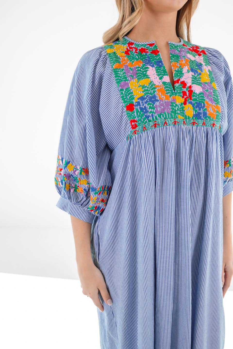 The Tristen Midi Dress: L