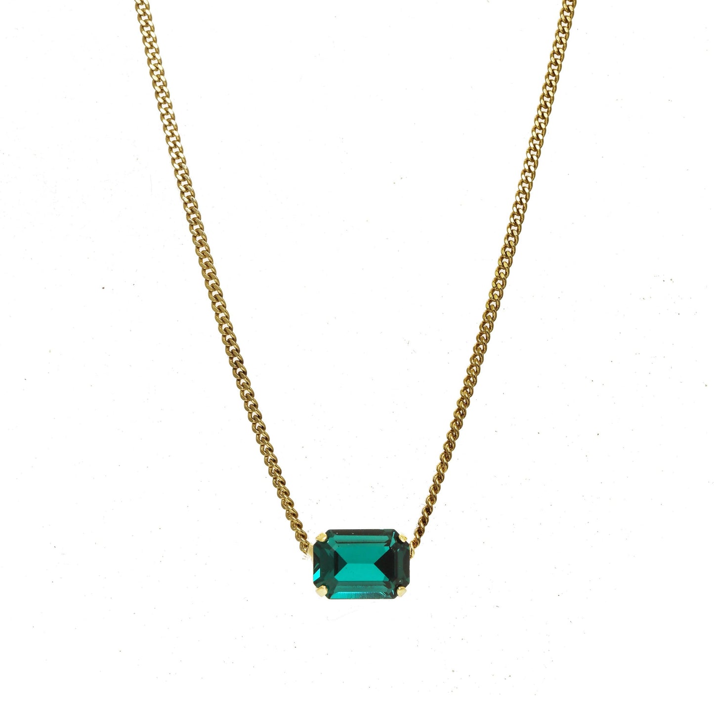 Rubin Necklace in Earth, Wind & Fire: Emerald