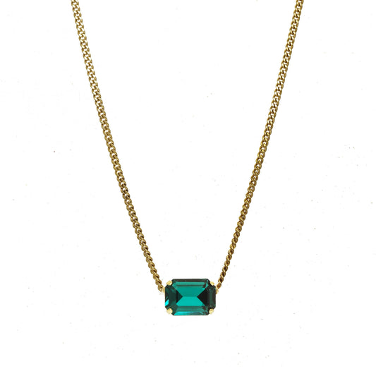 Rubin Necklace in Earth, Wind & Fire: Emerald