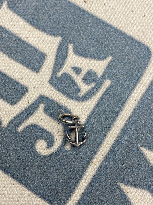 James Avery petite anchor retired